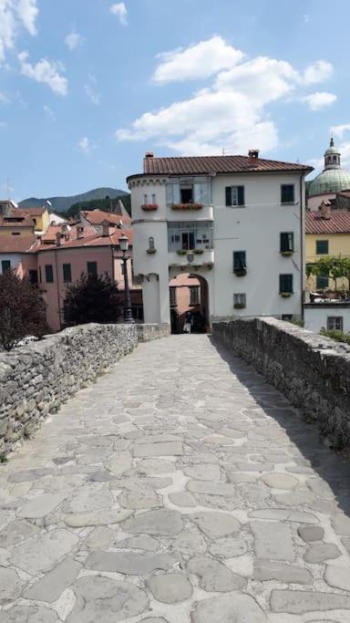 Casa Vacanze La Cicala Pontremoli Ngoại thất bức ảnh