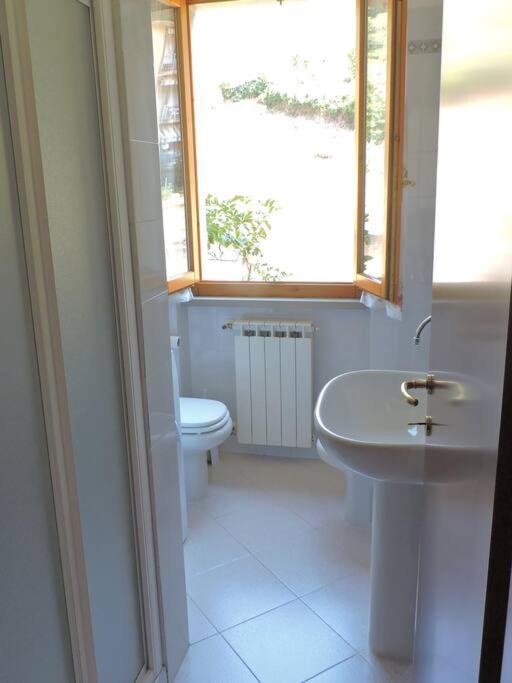 Casa Vacanze La Cicala Pontremoli Ngoại thất bức ảnh